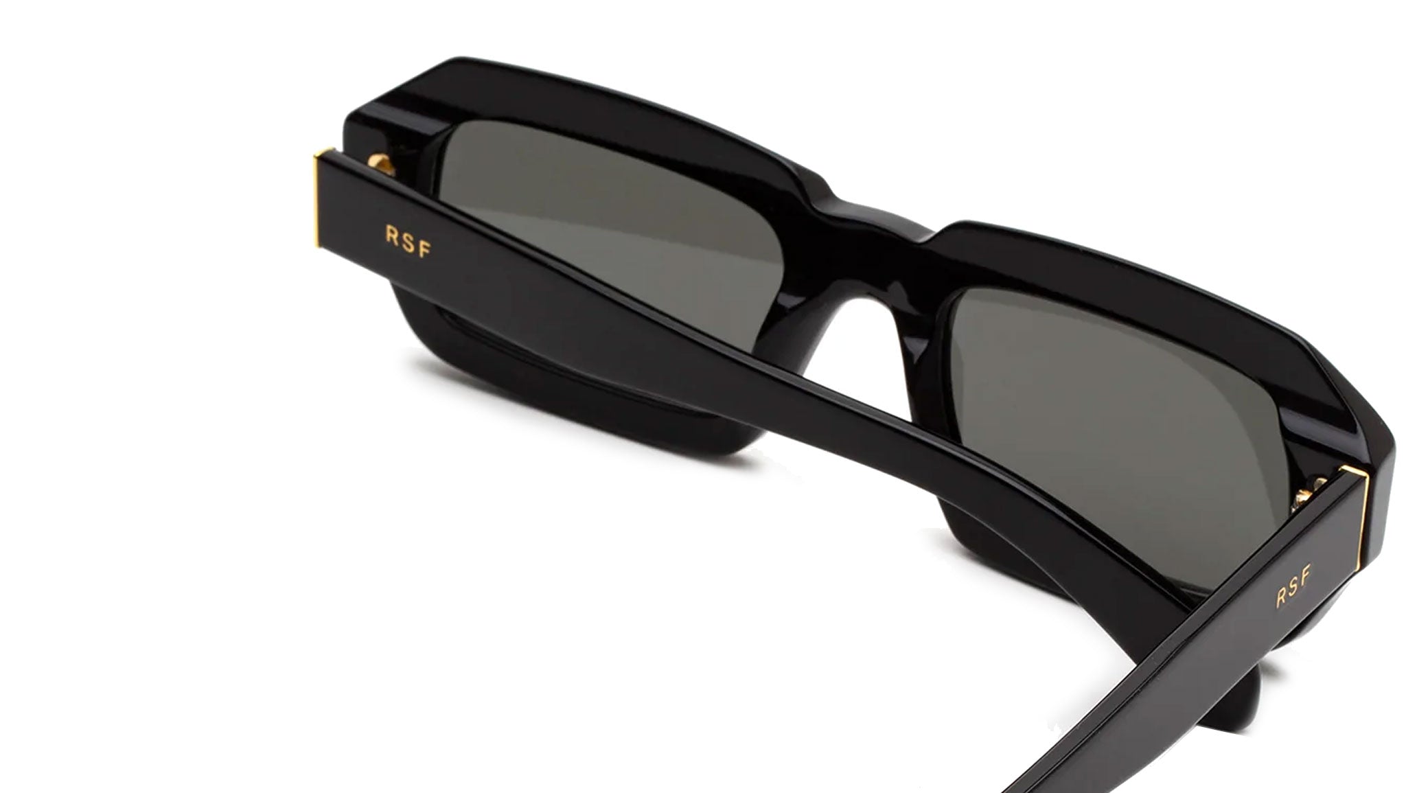 Categoría «Ghost black sunglasses» de fotos e ilustraciones de stock, 504  imágenes